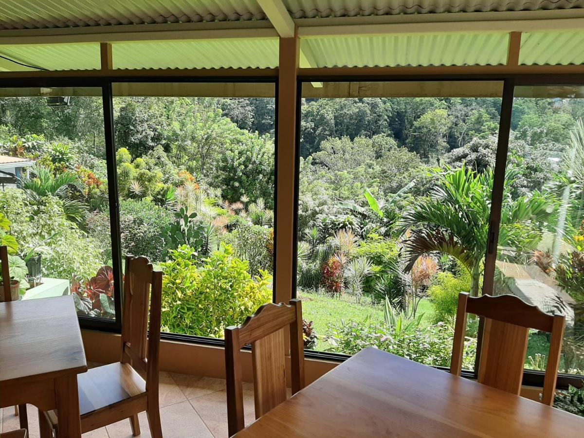 Marita'S Bed And Breakfast Nuevo Arenal Exteriör bild